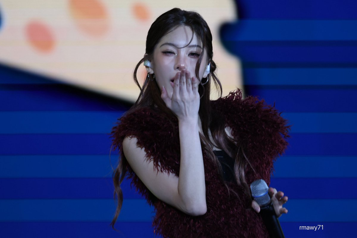 금나잇 tweet media