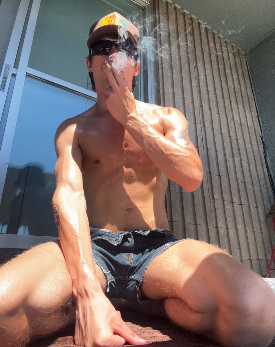 fat white opium trade tweet media