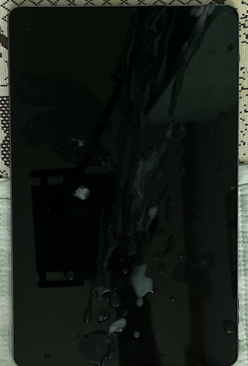 젤크남 tweet media