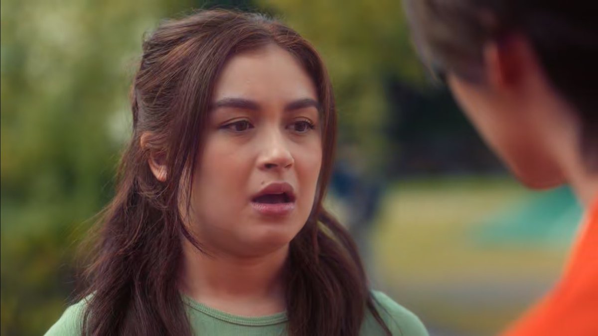 sunnie. 🌸 ꩜ XO KITTY S3 TOMORROW !! tweet media