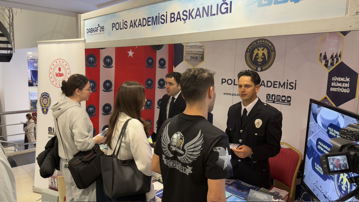 Polis Akademisi tweet media