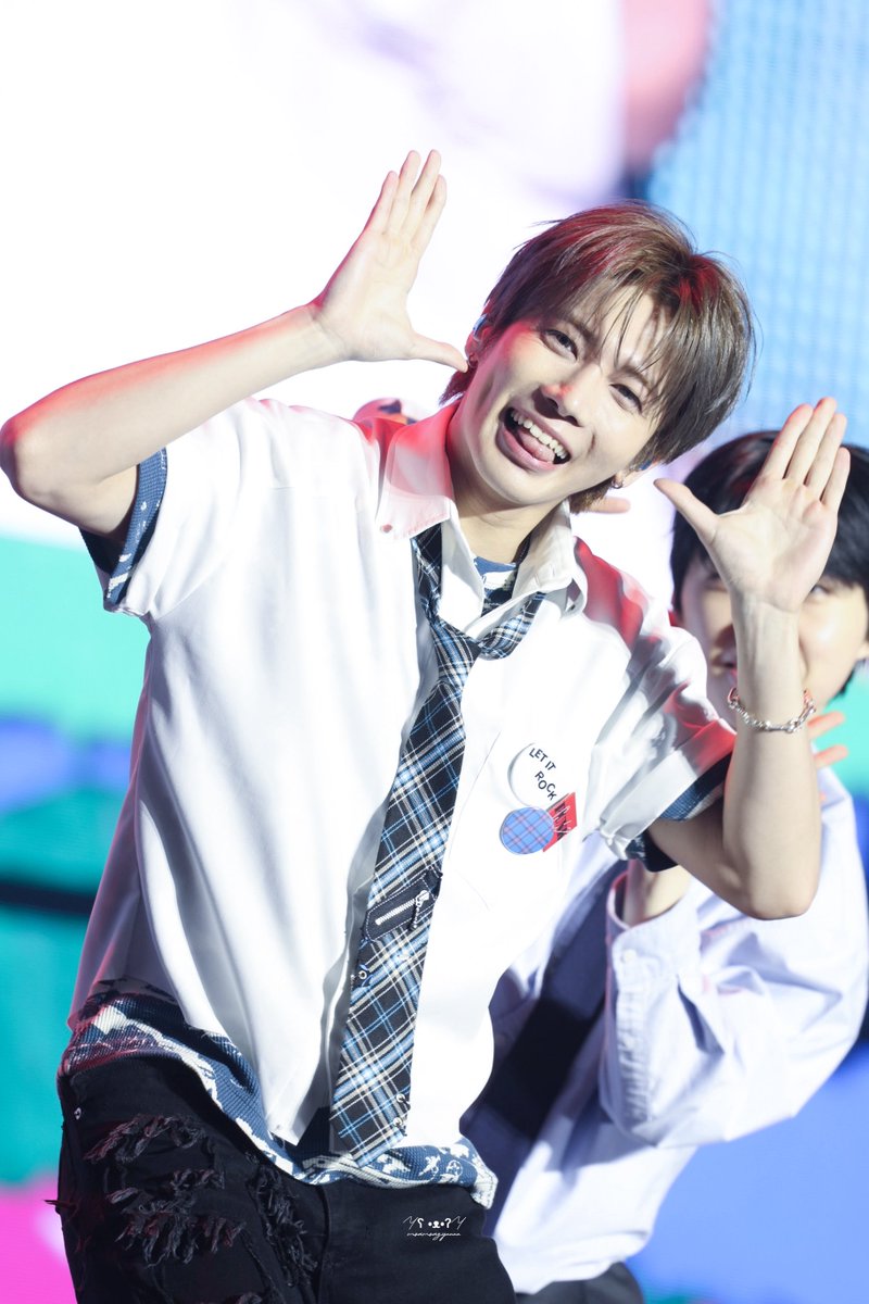 MOAMOAGYUUUU tweet media