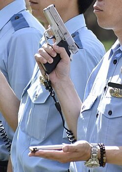 ばね土地 tweet media