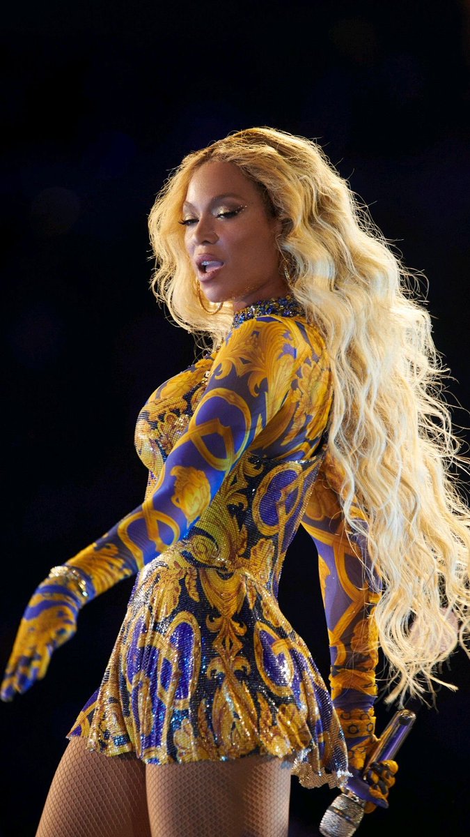 BEÉ 𐚁 tweet media