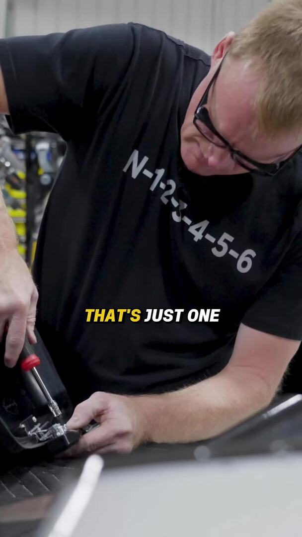 SCCBikes's tweet image. It's install day for these speaker lids! 🔊 

See how we assembled the audio system on one of our new bike builds in our latest YouTube video at the link in bio 🏁 

#MotorcycleAudio #HarleyDavidson #CustomMotorcycles