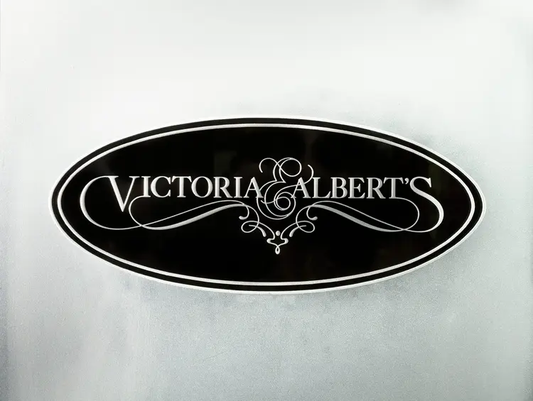 Disney Clips Guy tweet media