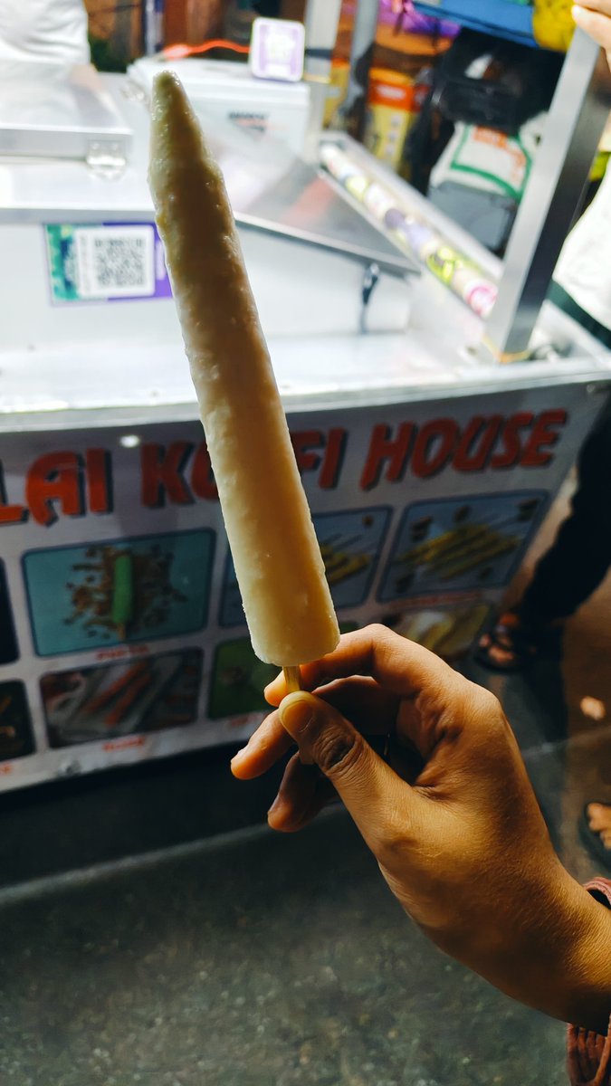 Miss Megzz tweet media