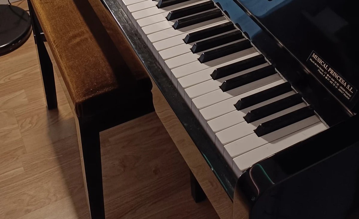 Avril 🎭 tweet media