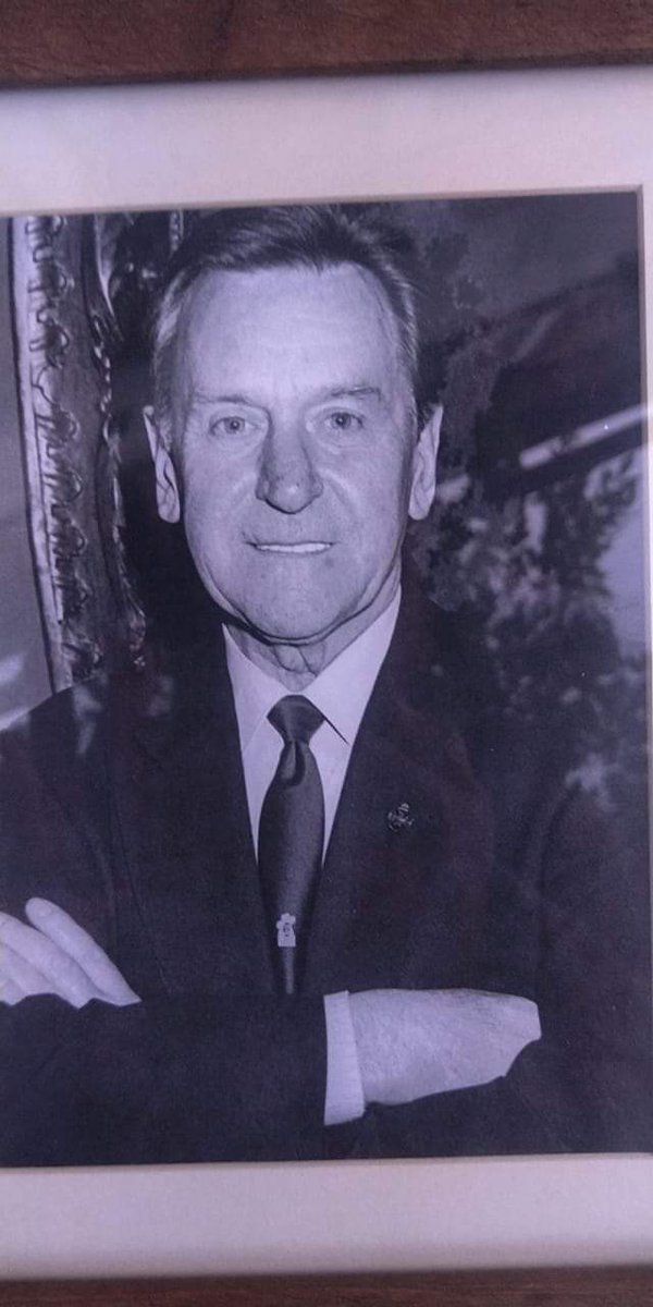 Gary Young ⭐⭐ tweet media