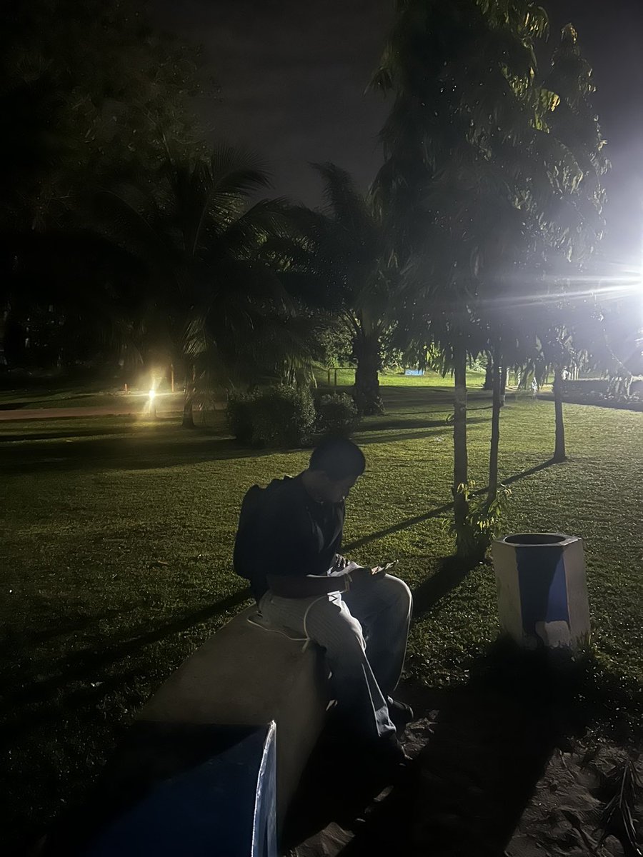 SirReigns tweet media