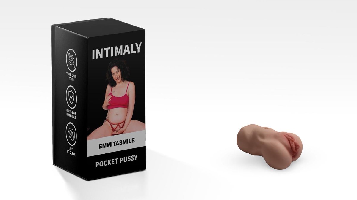 emmitasmile tweet media