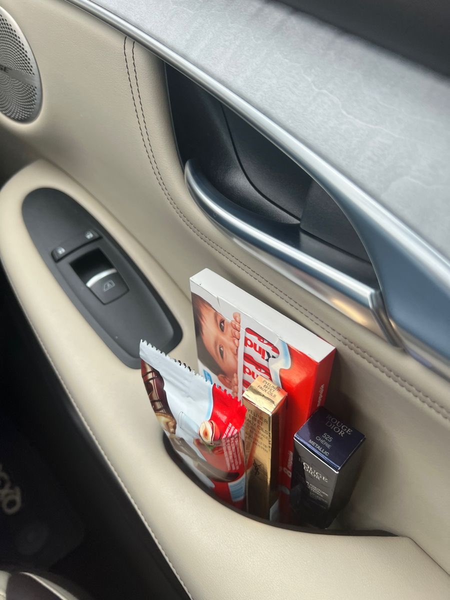 vintagelover tweet media