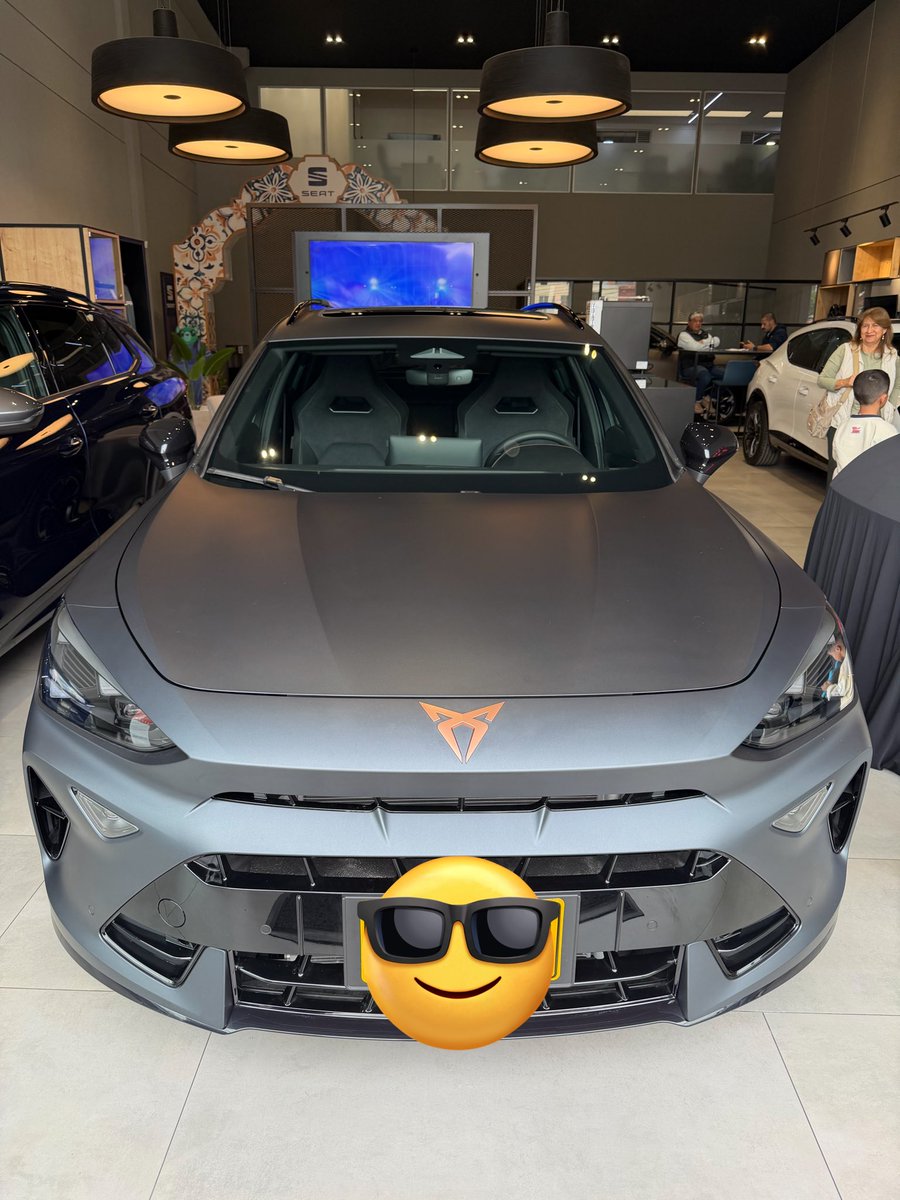 LYON Jow tweet media