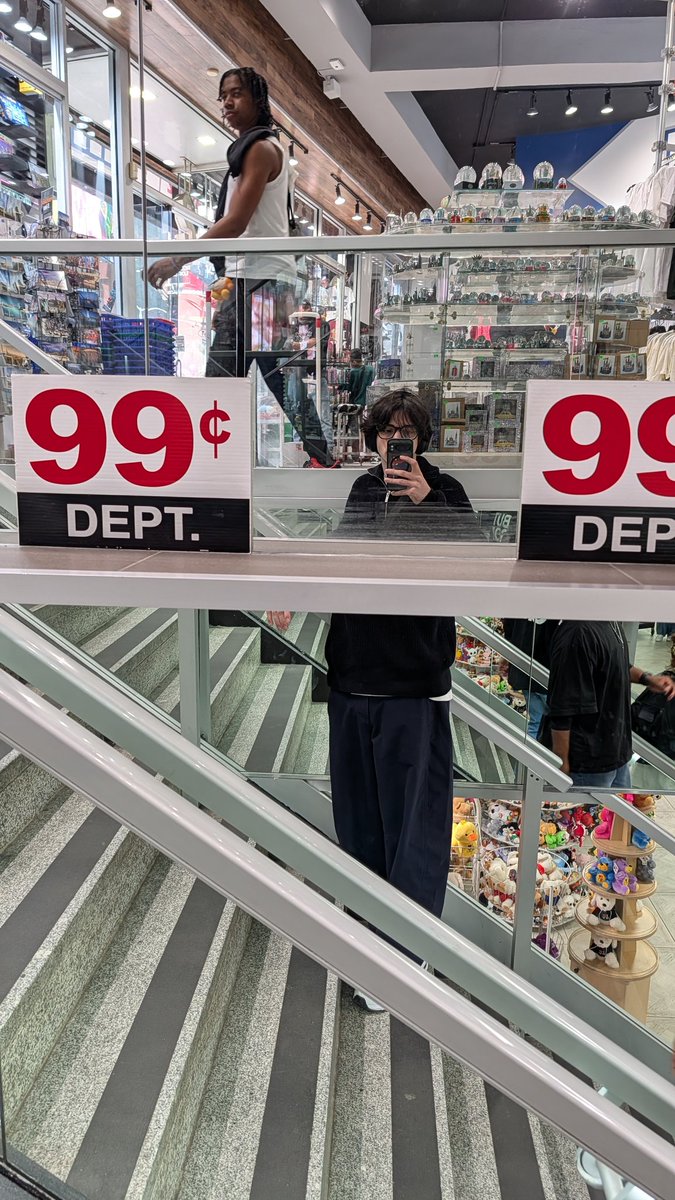 GEN Este tweet media