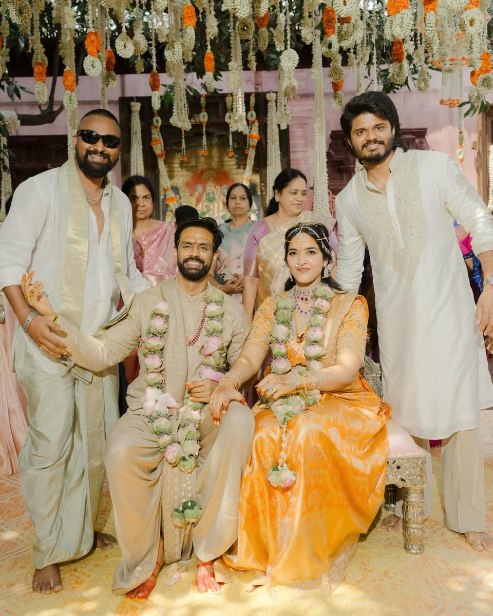 IndiaToday's tweet image. #InPics | Newlyweds Vijay Deverakonda and Rashmika Mandanna attended a wedding alongside Anand Deverakonda. The trio is seen dressed in traditional attire in the pictures from the ceremony.

Anand shared a series of photos on his Instagram handle, featuring himself alongside