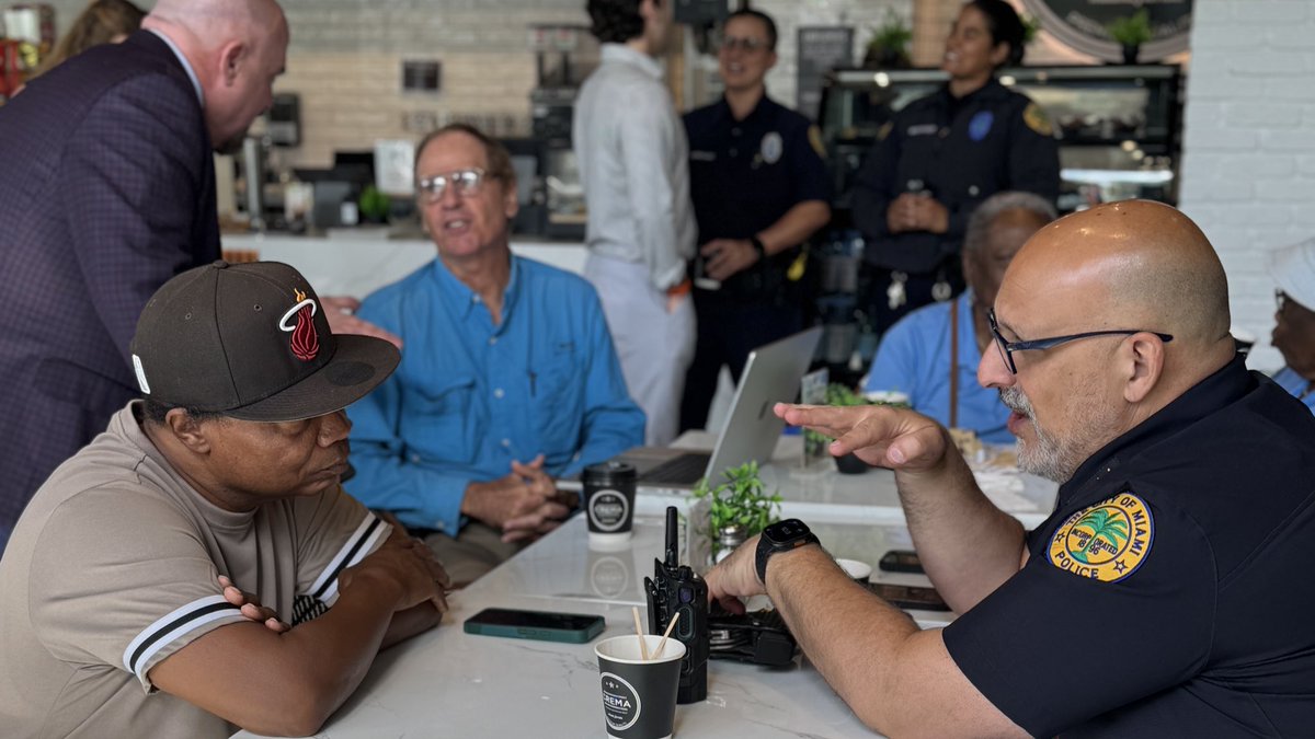 Miami PD tweet media