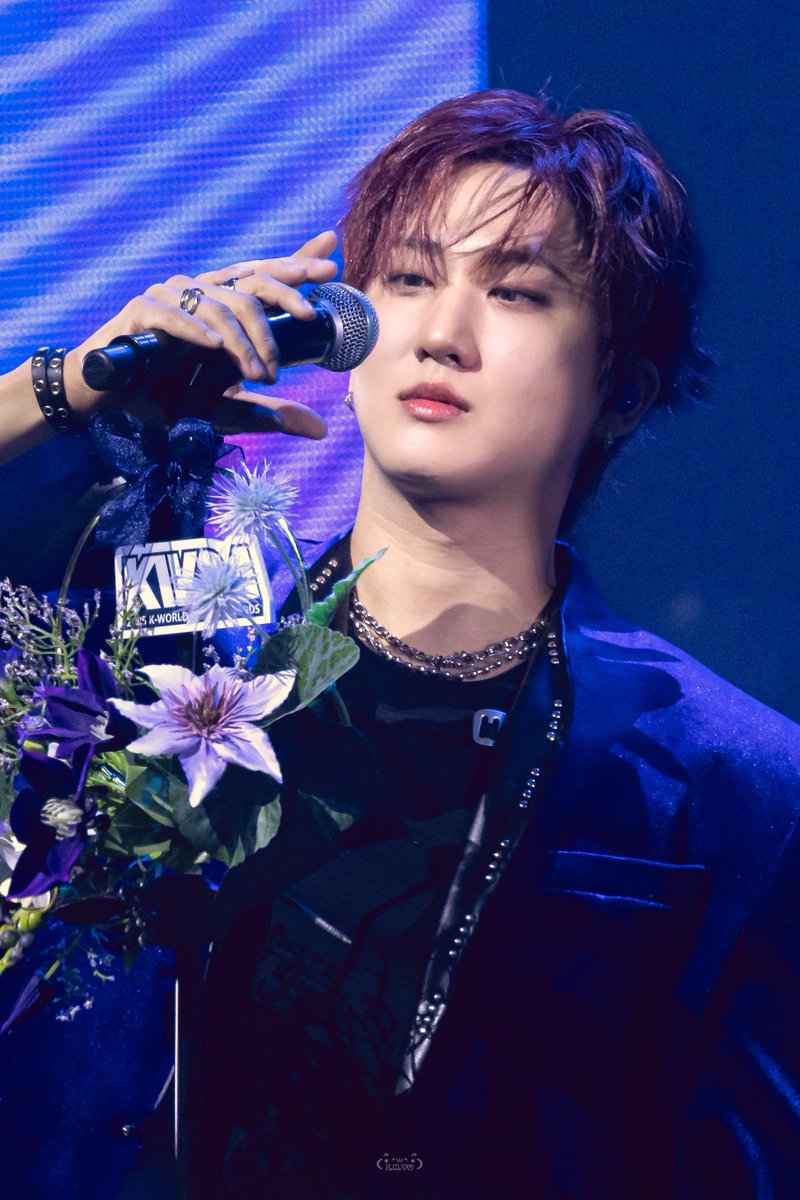 𝙩𝙚𝙙𝙙𝙞𝙚 🐽☾ • backwards cap binnie‼️ tweet media