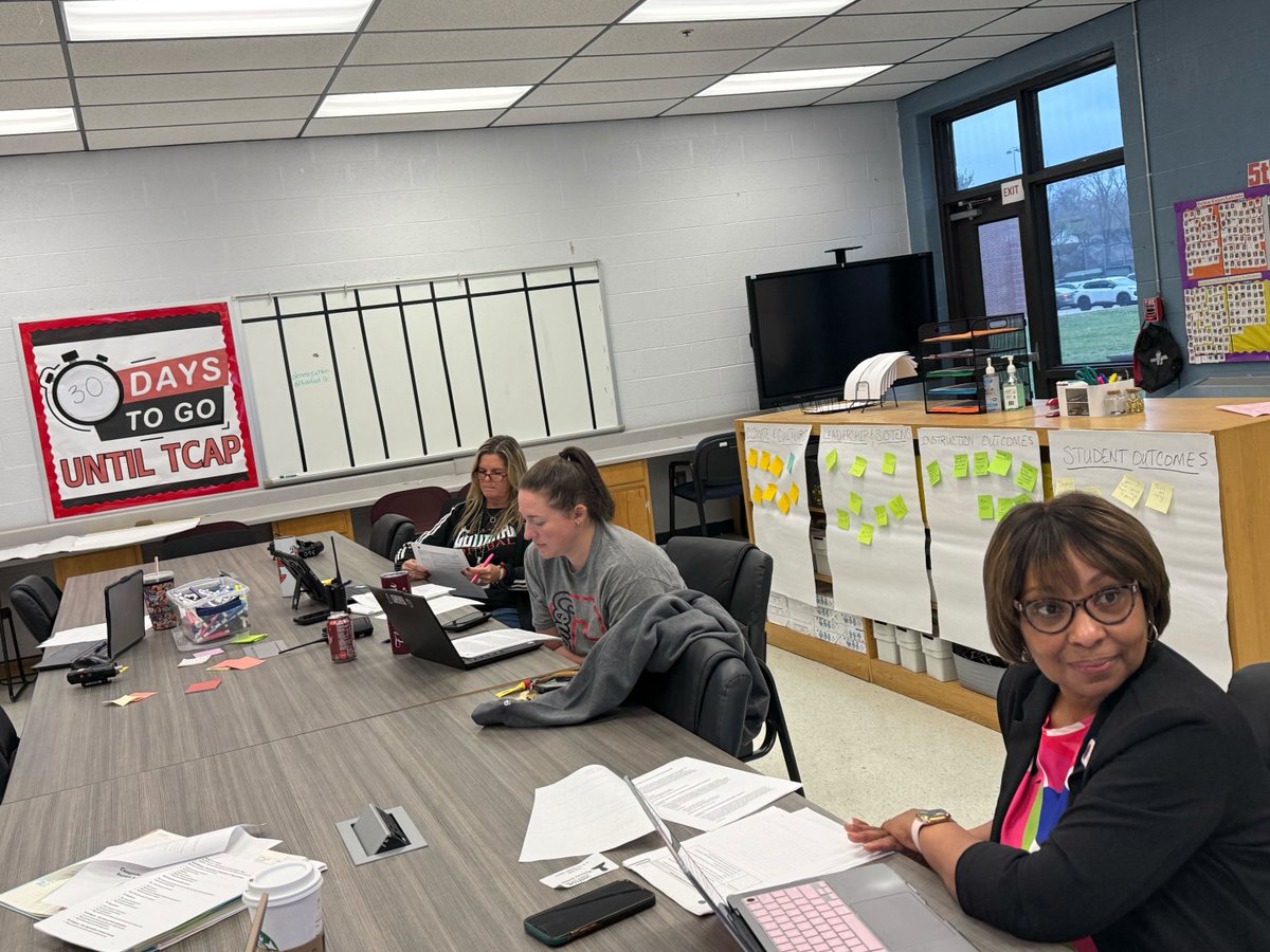 K1Education's tweet image. #KidsFirst coaches Shannon Fleming &amp;amp; Denese Sutton partnered with EA Cox MS leaders (Maury Co., TN) to drive school improvement planning.

Data-driven. Research-backed. Focused on what matters most.

A win for teaching &amp;amp; learning! 🎯

#KidsFirstAlways