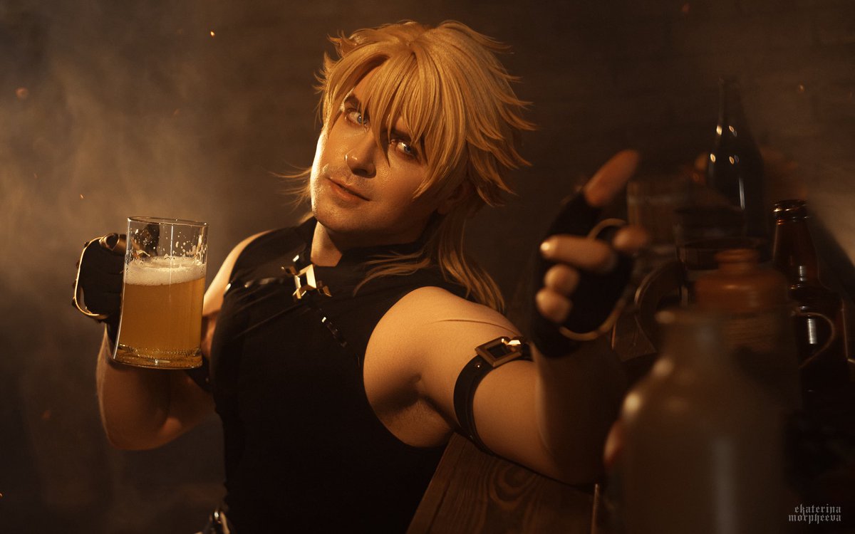 GRAYSONFIN tweet media