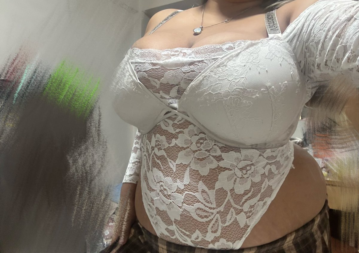 مطلقه tweet media