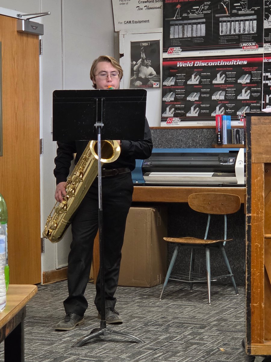 Hemingford Schools tweet media