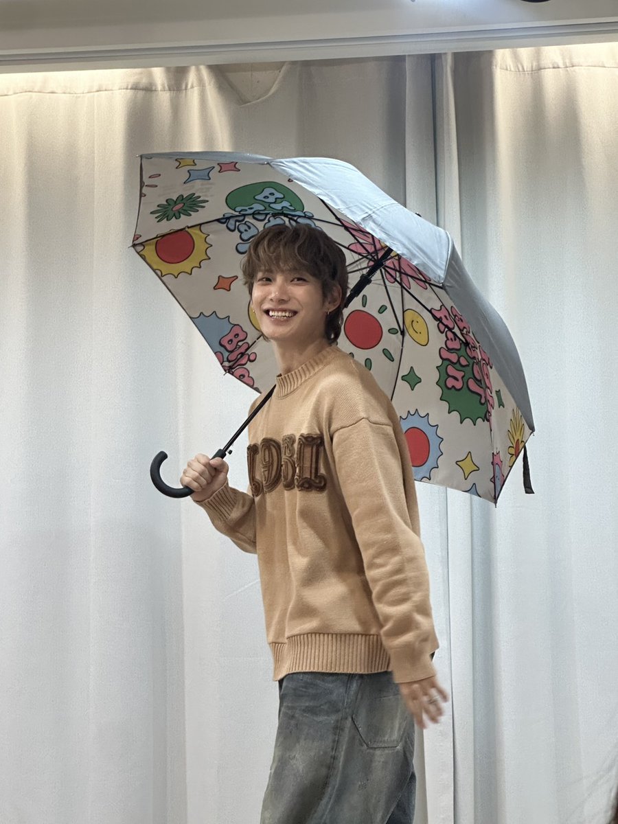 Terri ♥️ A.C.E ☂️🌵🍀 🍯🛋 tweet media