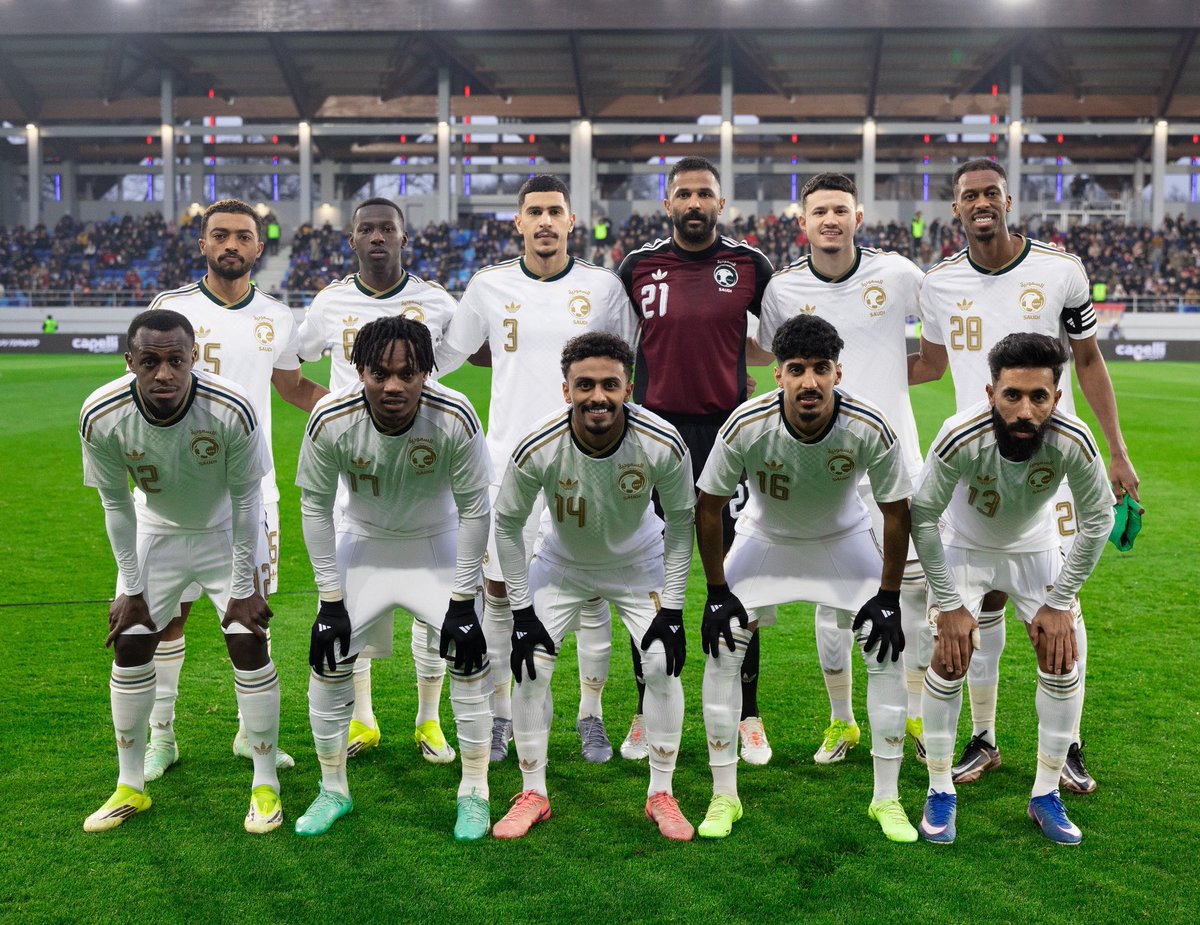 عمرو tweet media