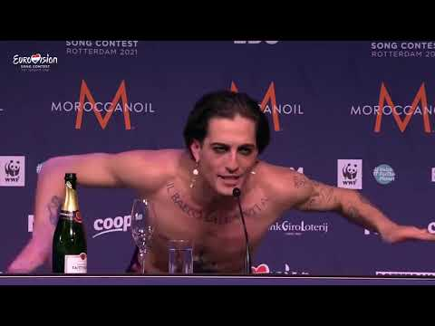 Eri (tú) - EyE 🖤🌸 tweet media