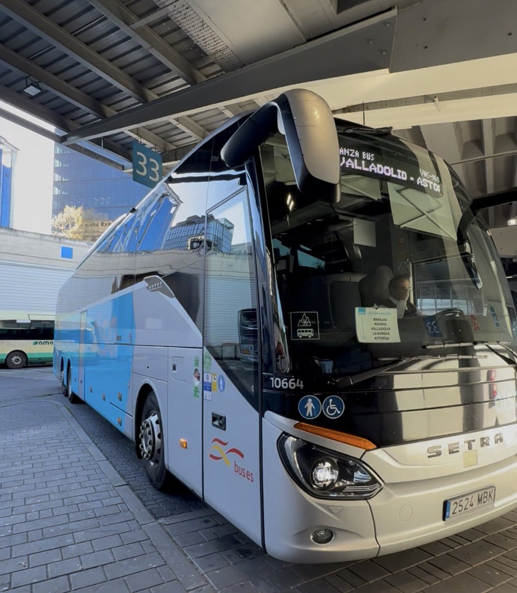 lidiamreyes114's tweet image. Seguimos con el bono único y esta vez a tocado viaje en varios transportes : ALSA, Renfe MD y Monbus. 
📍Madrid - Valladolid 
📍Valladolid - Salamanca 
📍Salamanca - Madrid 
Me ha gustado mucho la ruta 🤭🥳🚌🚂.
#viajes #bus #tren