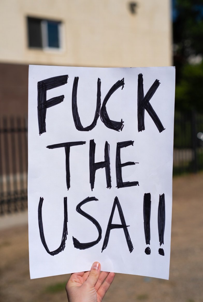 MUSKAFASCISTPIG's tweet photo. @theliamnissan They literally are the stupidest mother fuckers on earth, followed closely by rest of retards in USA! https://t.co/Ovqi8tV6aB