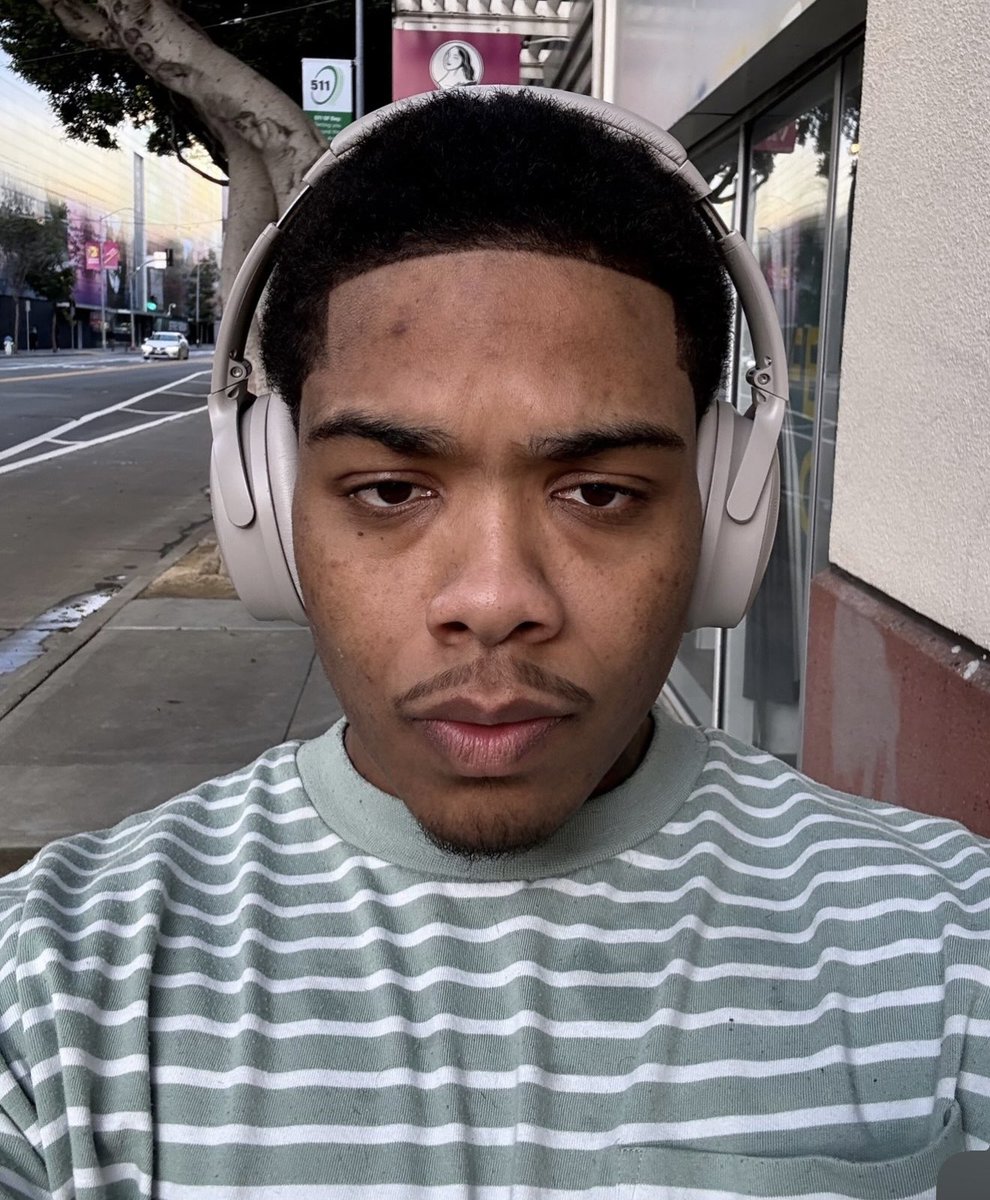 Victor 🦇 tweet media