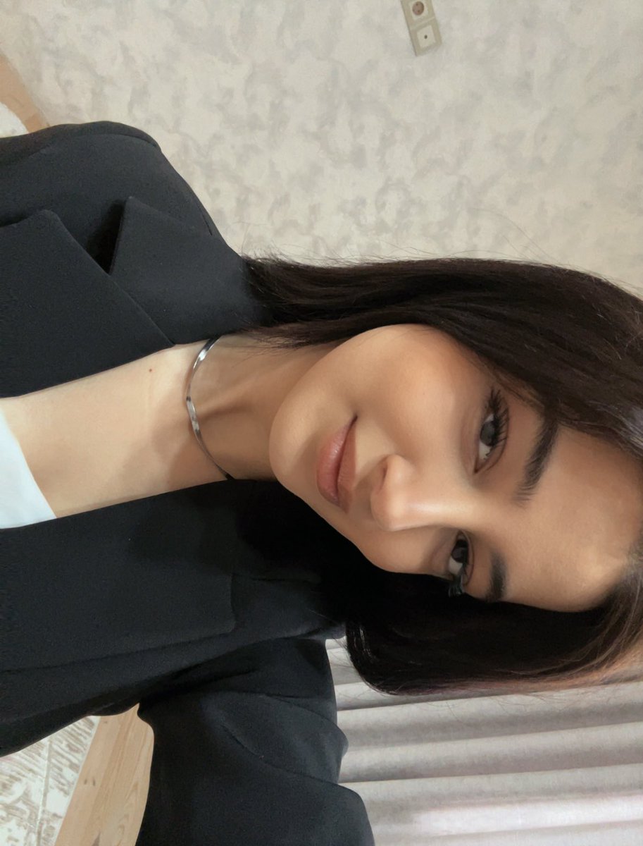 ʀ.ᴀ🪽 tweet media