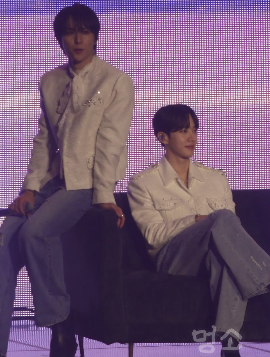 멍소🪽 tweet media