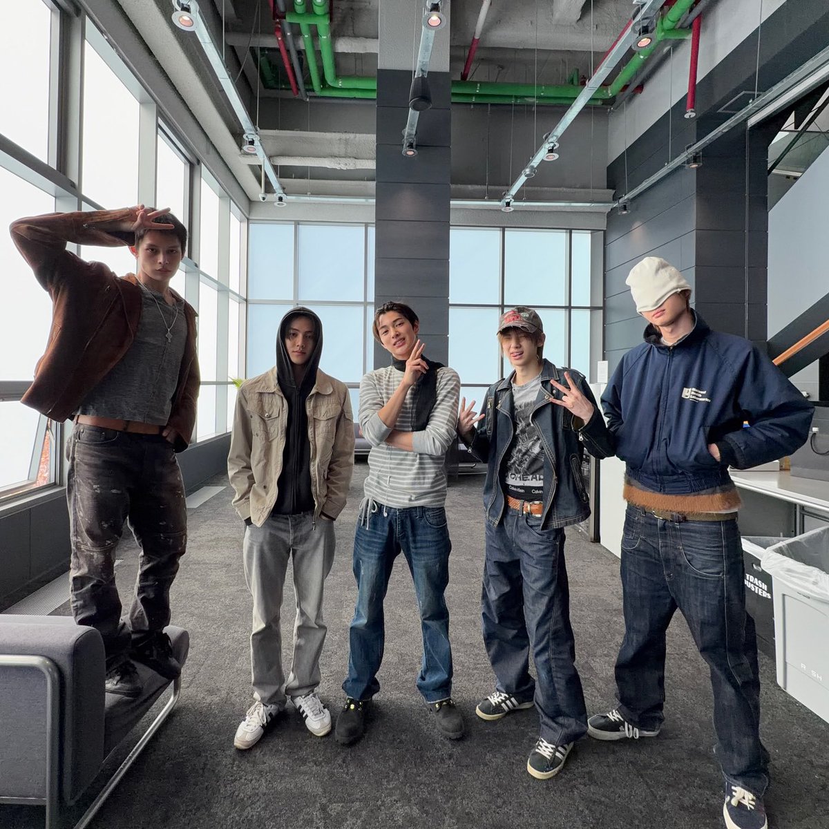 sarah is RED ⁰⁴`²⁰ ⋆. tweet media