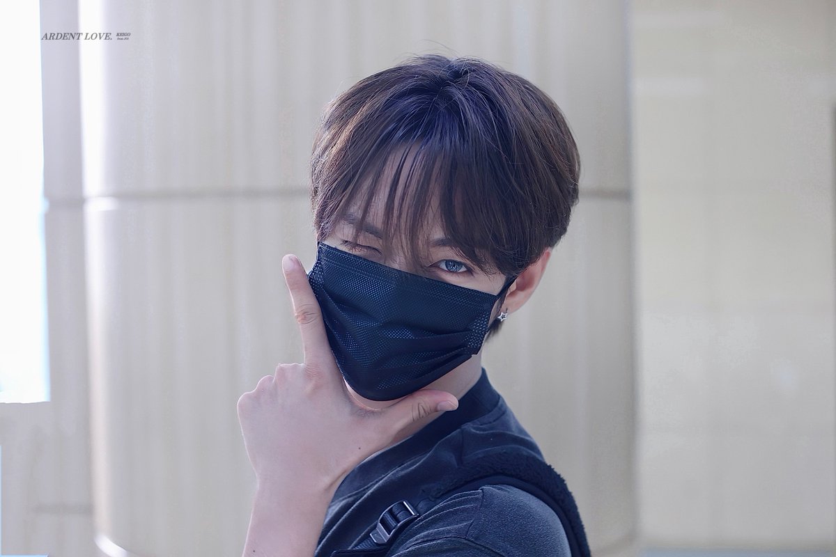 𝐴𝑅𝐷𝐸𝑁𝑇 𝐿𝑂𝑉𝐸. tweet media