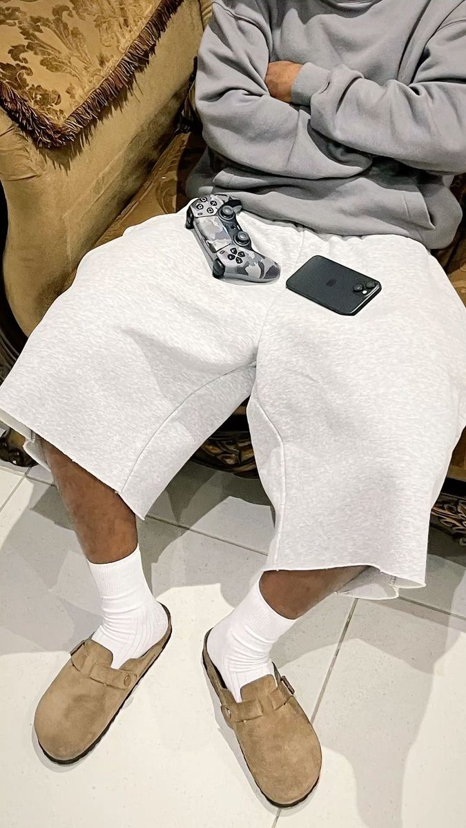 flye$t ✨ tweet media