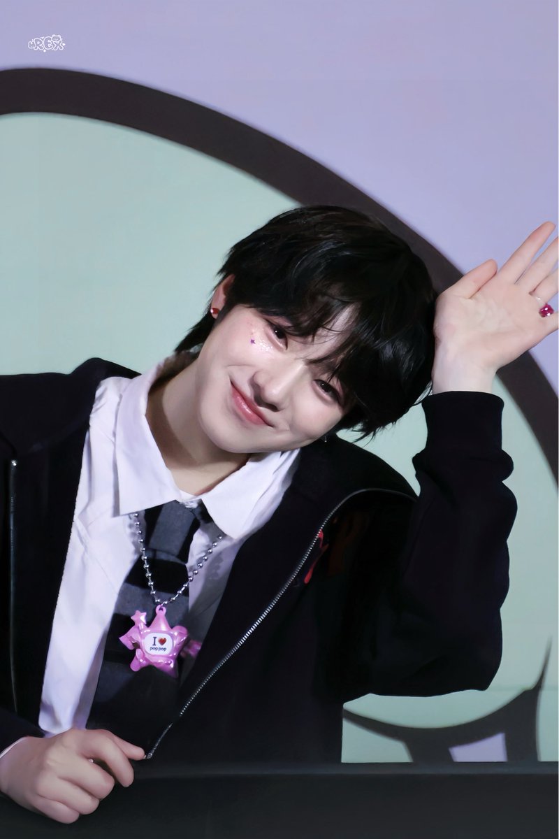 callmeRexxx9's tweet photo. (๑•̀ɞ•́๑)✧

#AprilFoolsDay #만우절
#사쿠야 #SAKUYA #サクヤ
#NCTWISH #엔시티위시 https://t.co/8n3zHieZwX