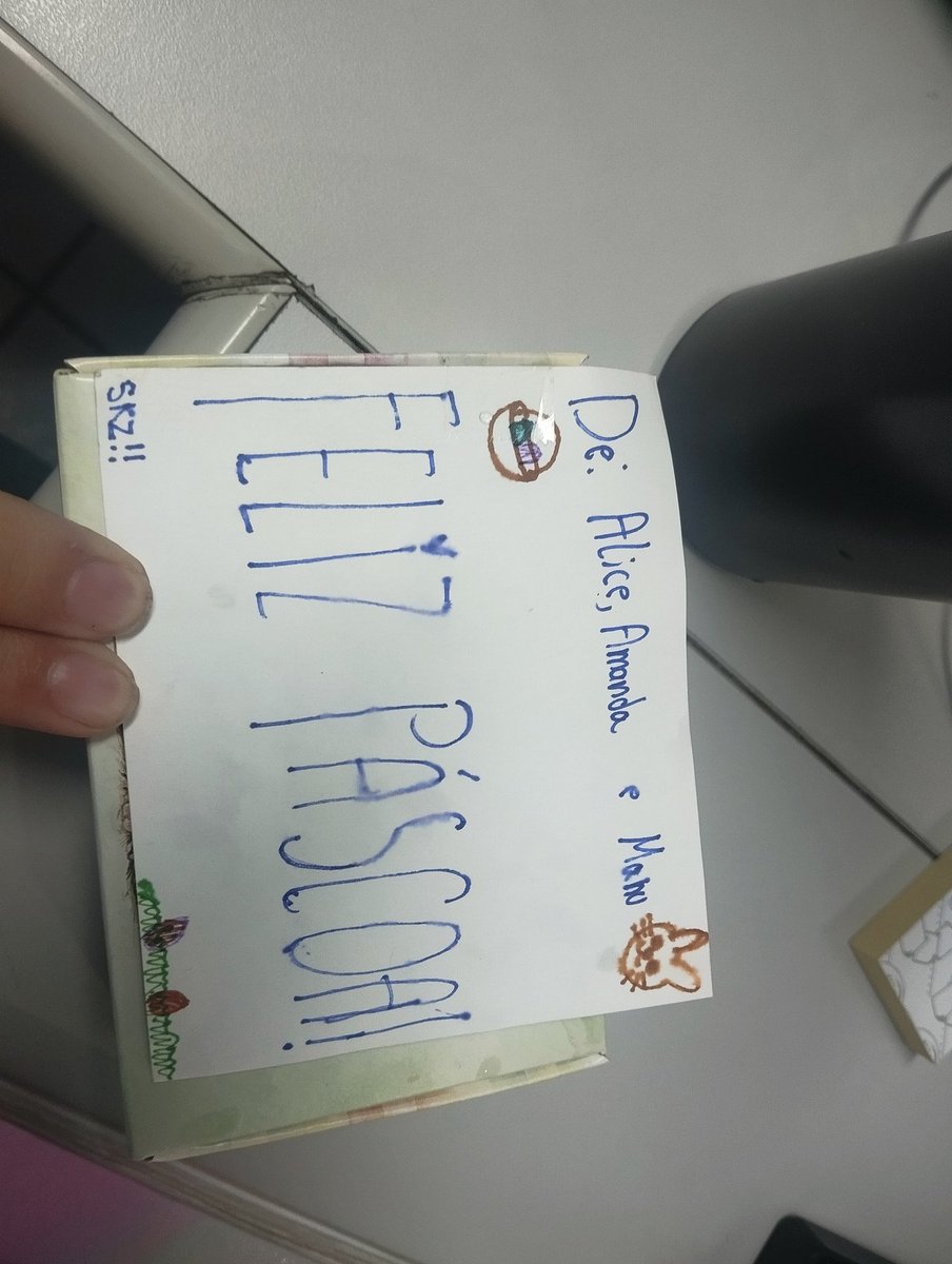 bianca | VAI VER O SKZ DE NOVO 🍅 tweet media