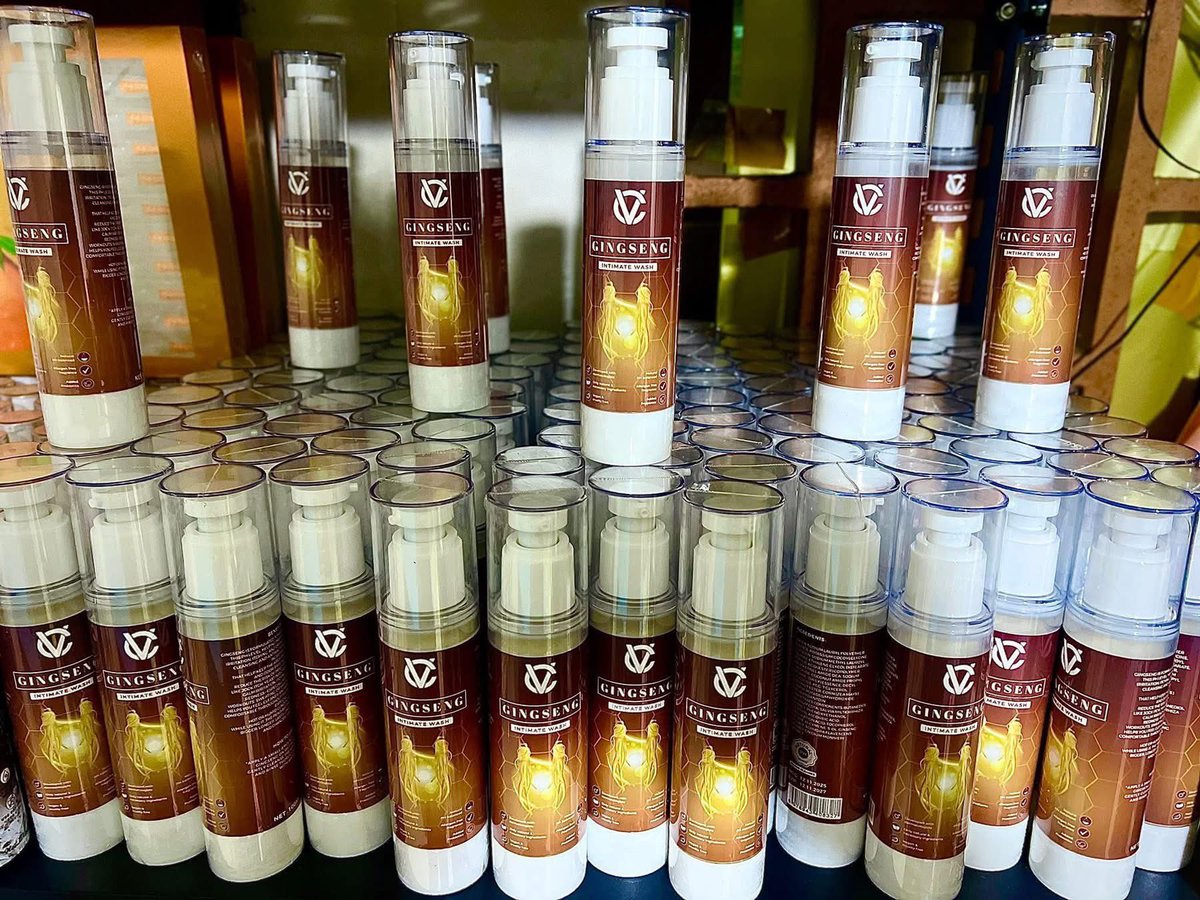 Douch den tweet media