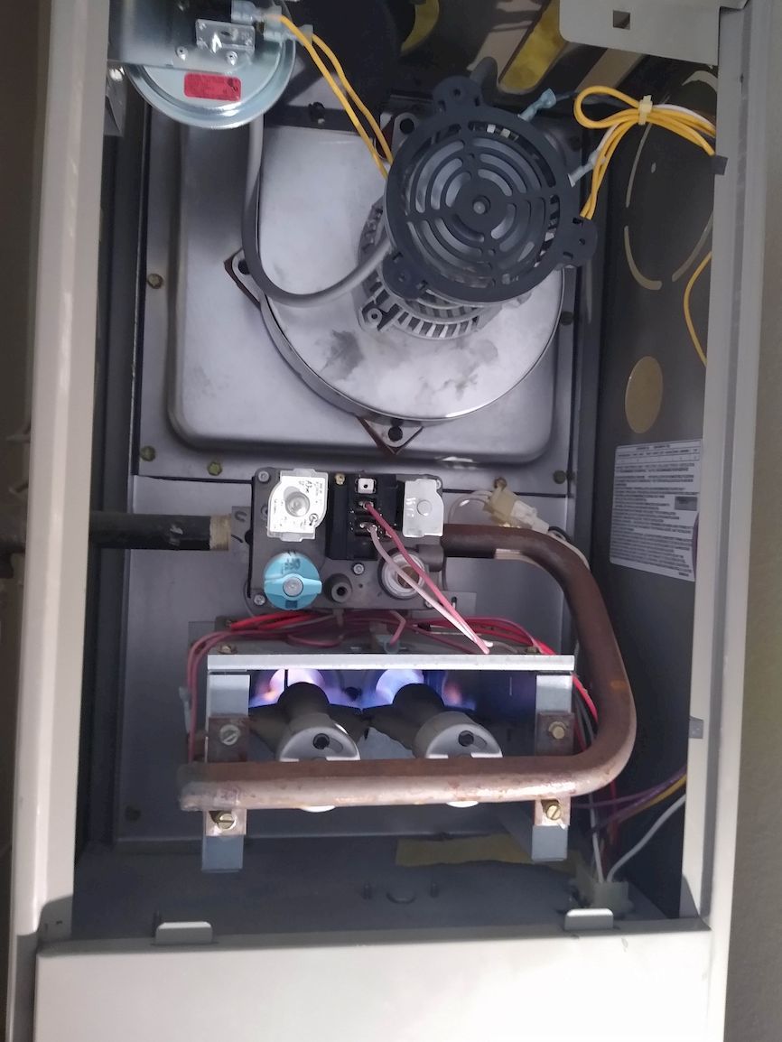 SouthbayHeating's tweet image. Regular maintenance keeps your heating furnace running smoothly and saves on energy bills. Book your service now before the cold sets in!
#HeatingFurnace
sandiegoacrepairs.com/about_us