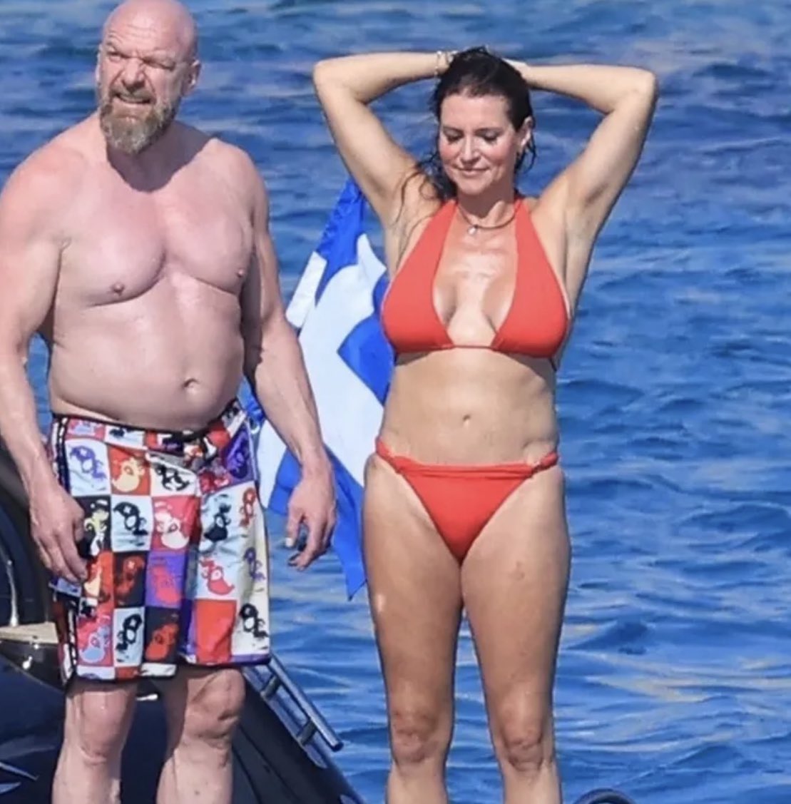 siren crave tweet media