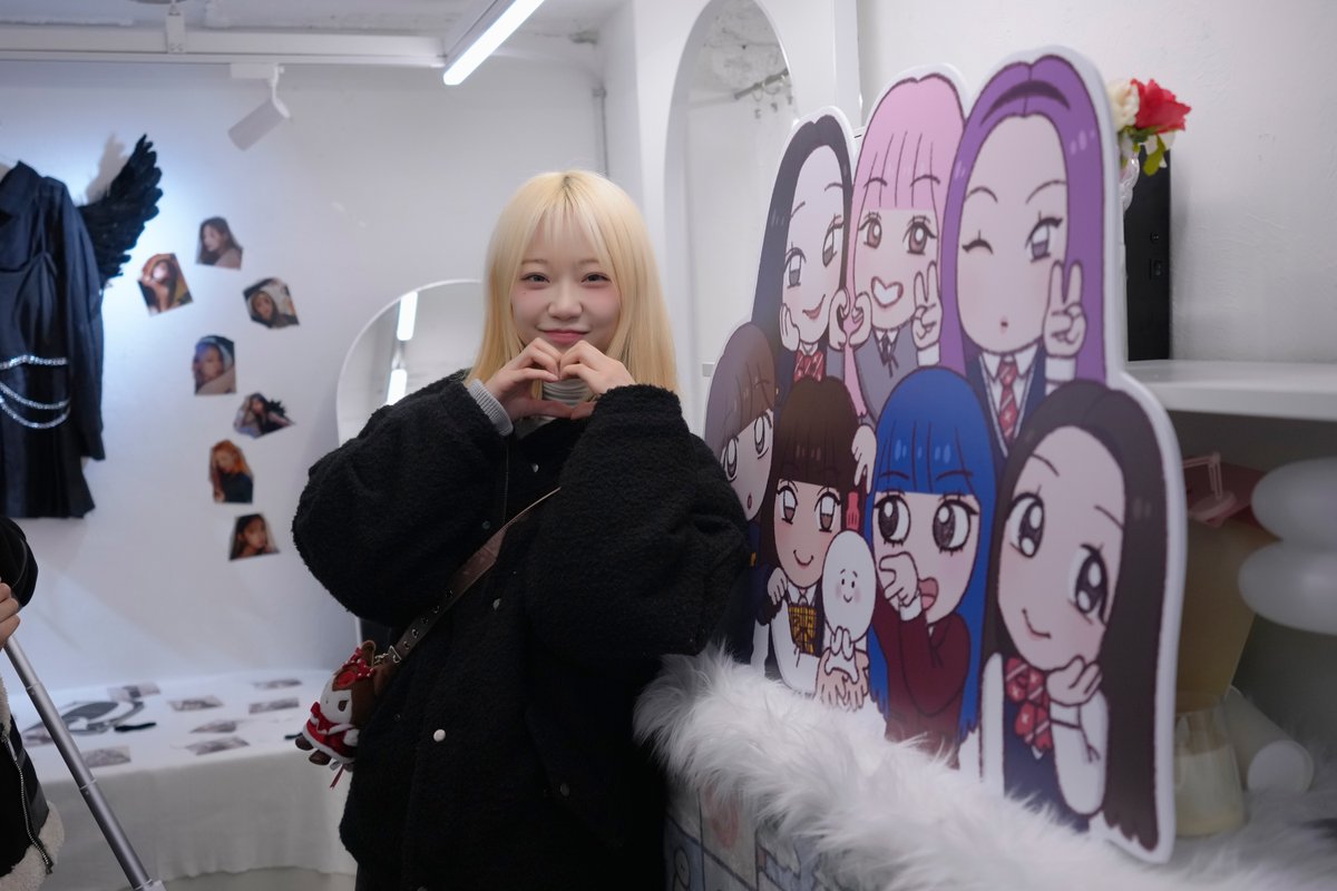 이키나! tweet media