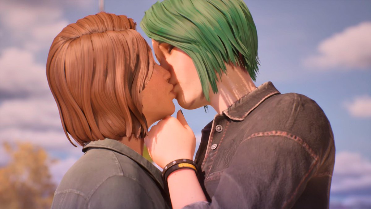 DomTheBomb tweet media