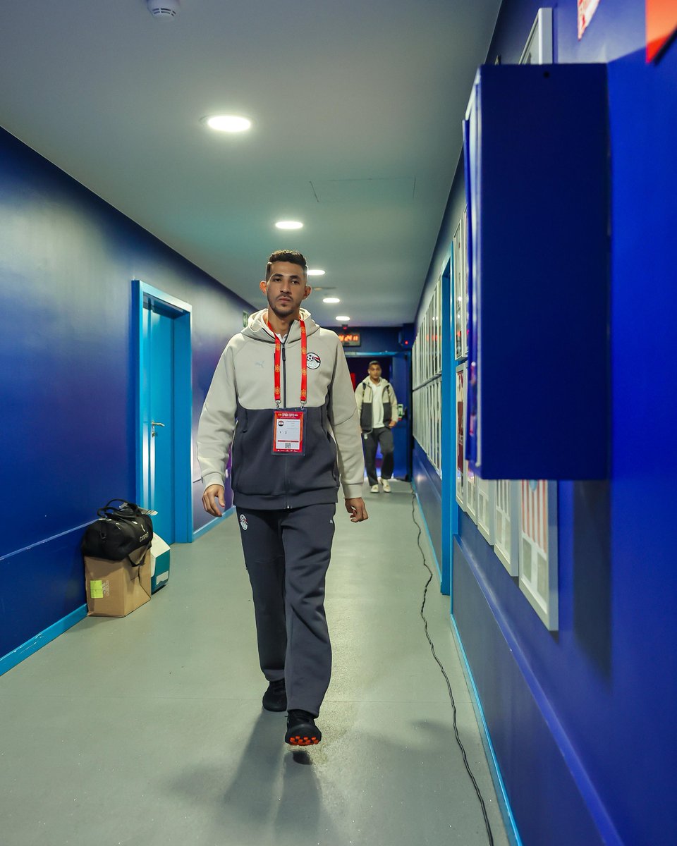 عمرو tweet media