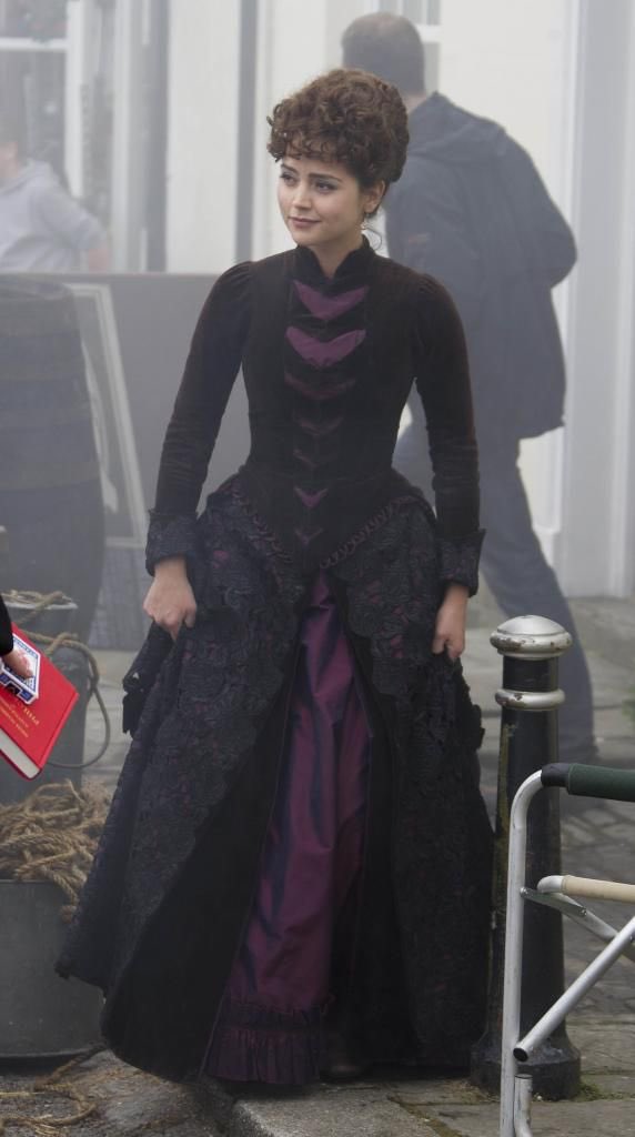 rose oswald 🍁 tweet media