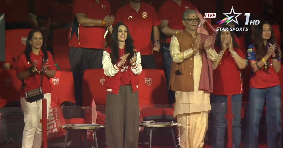 P♤●U*D tweet media