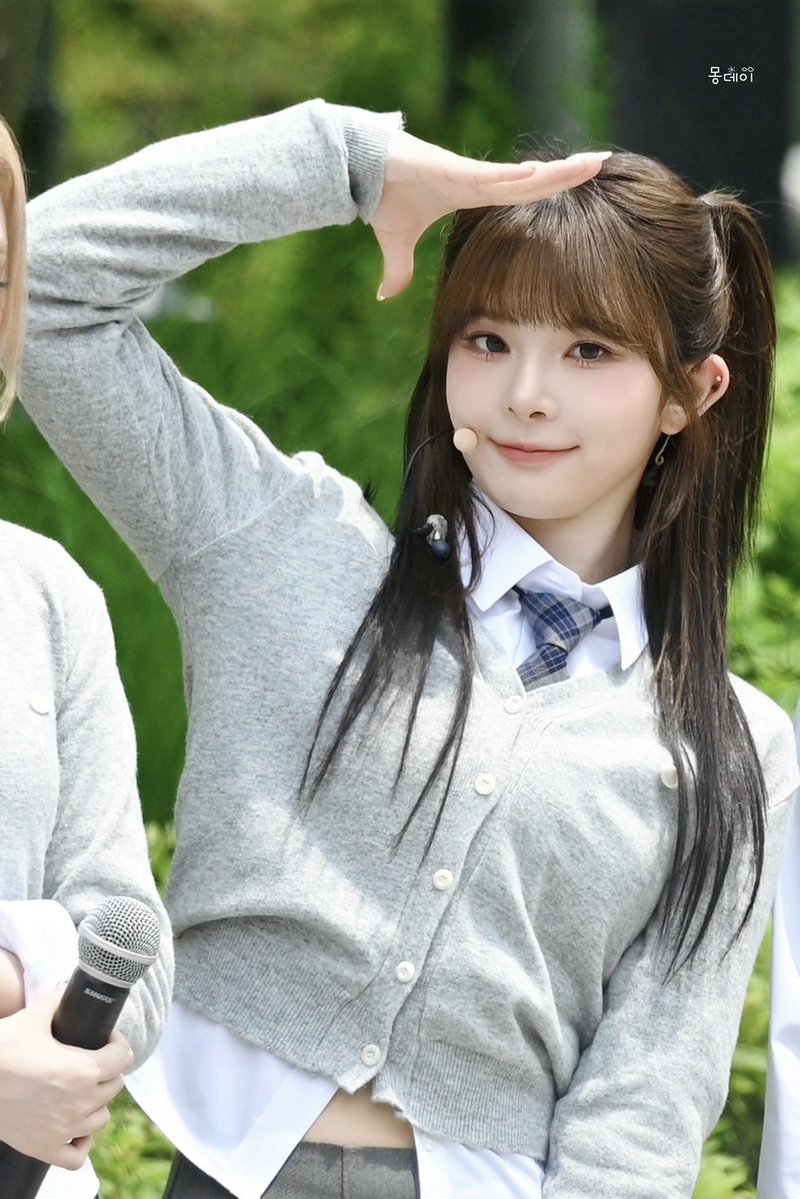 몽데이☁️ tweet media