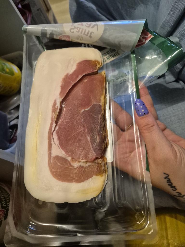 julien robinard tweet media