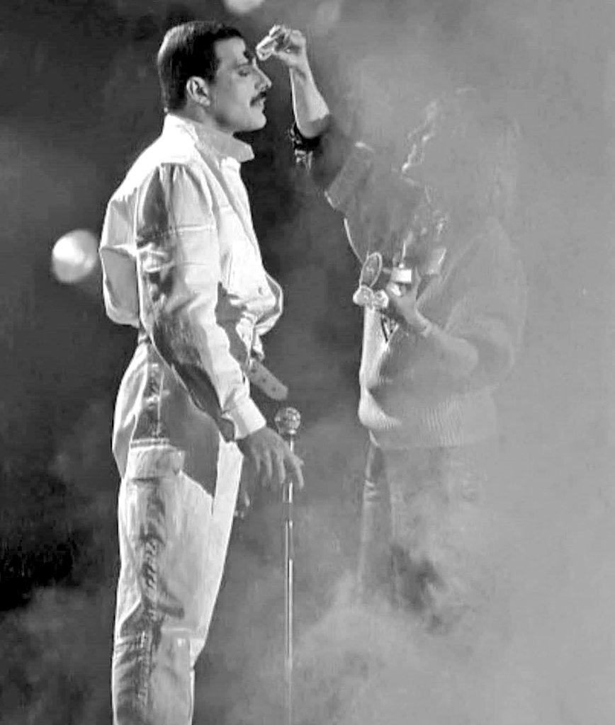 A Queen Of Magic tweet media