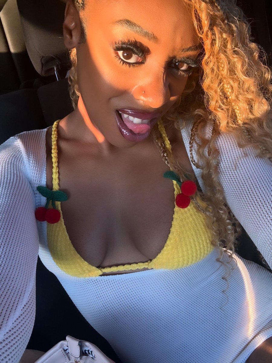 R’Tyvia 🦋 tweet media